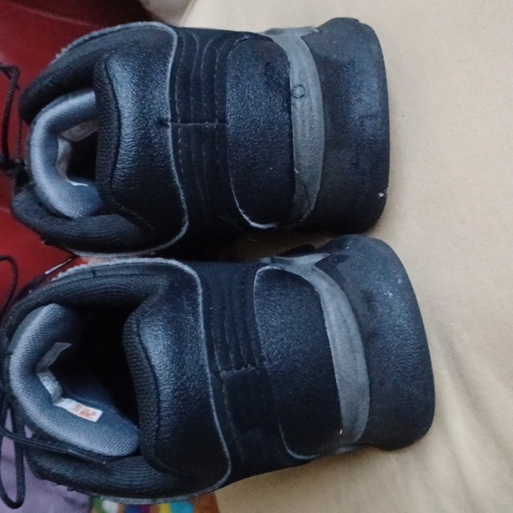 TIMBERLAND PRO brand work boots. Size 6, alloy toe - Picture 4 of 9